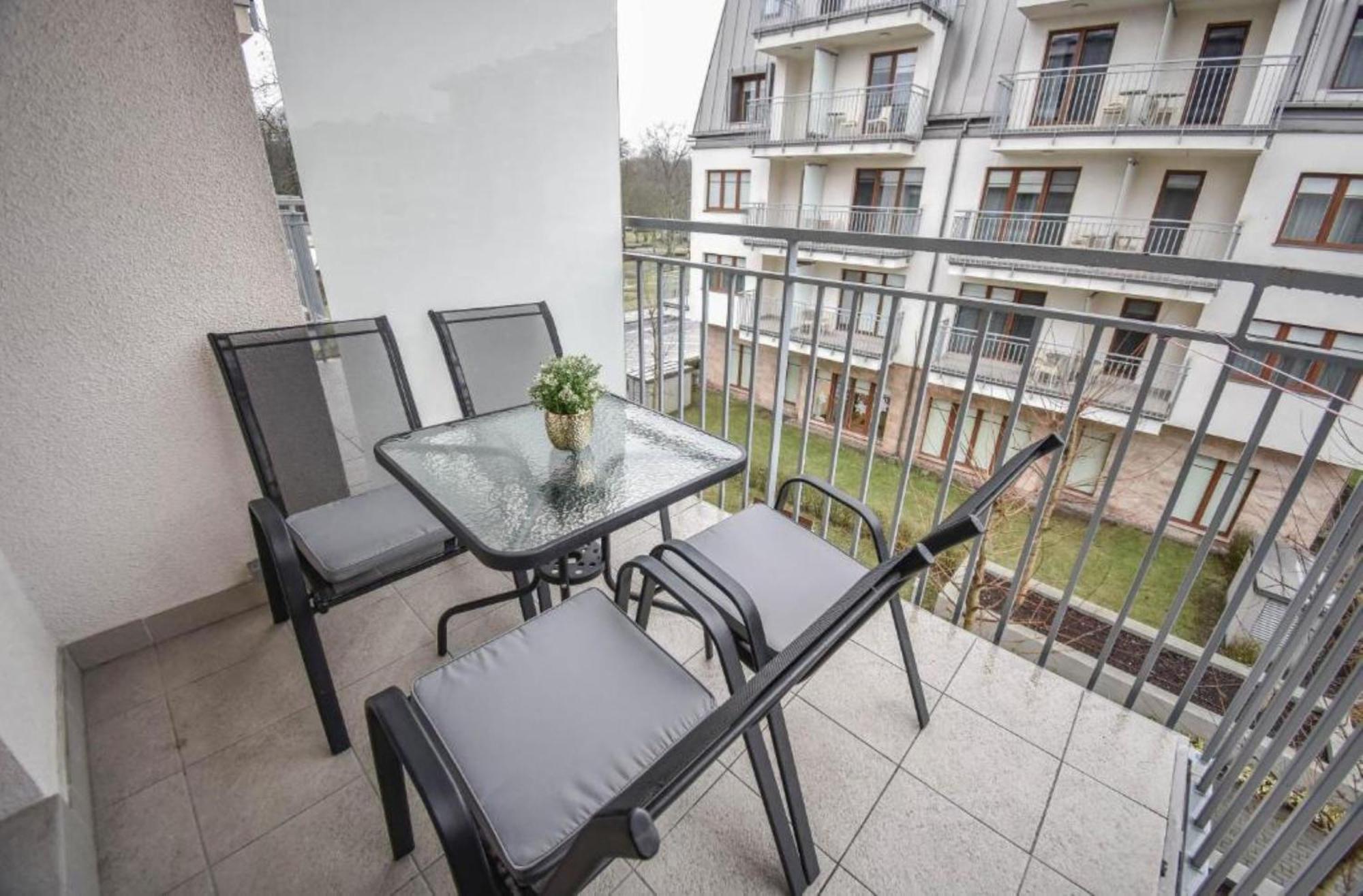 Apartamenty Na Wyspie - Aquamarina - Parking Swinemünde Exterior foto